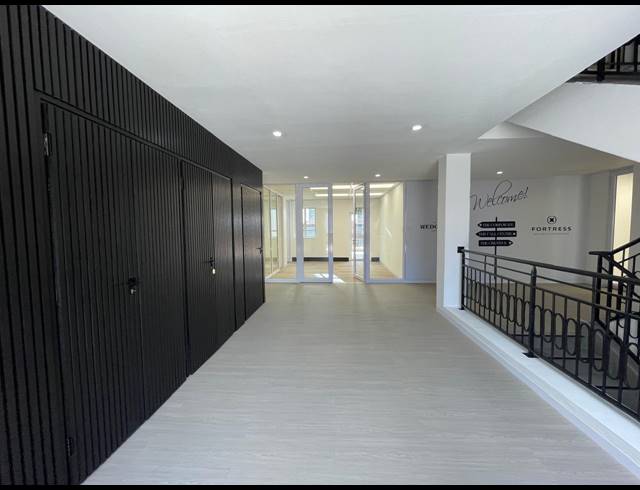 376M² OFFICE TO LET IN BRYANSTON